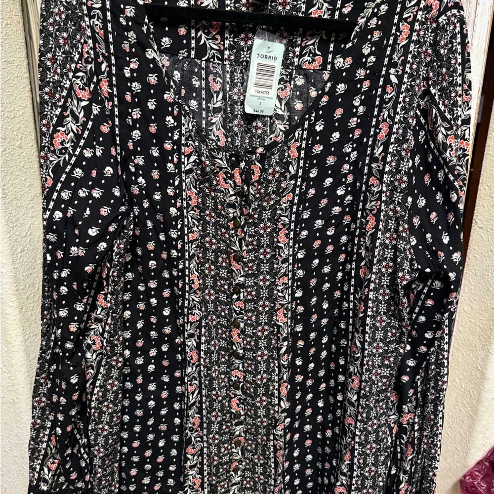 Torrid Black and Pink Floral Blouse